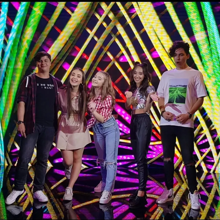 Adolescenții de la 6Teen au lansat videoclipul piesei „Melodia mea”!