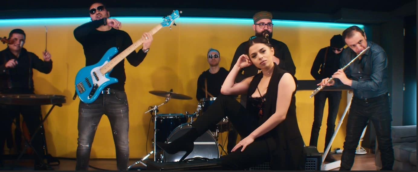 Proiectul muzical Antagonica lansează primul single alături de Cazanoi Brothers! Ascultă și tu “Sus paharul”!