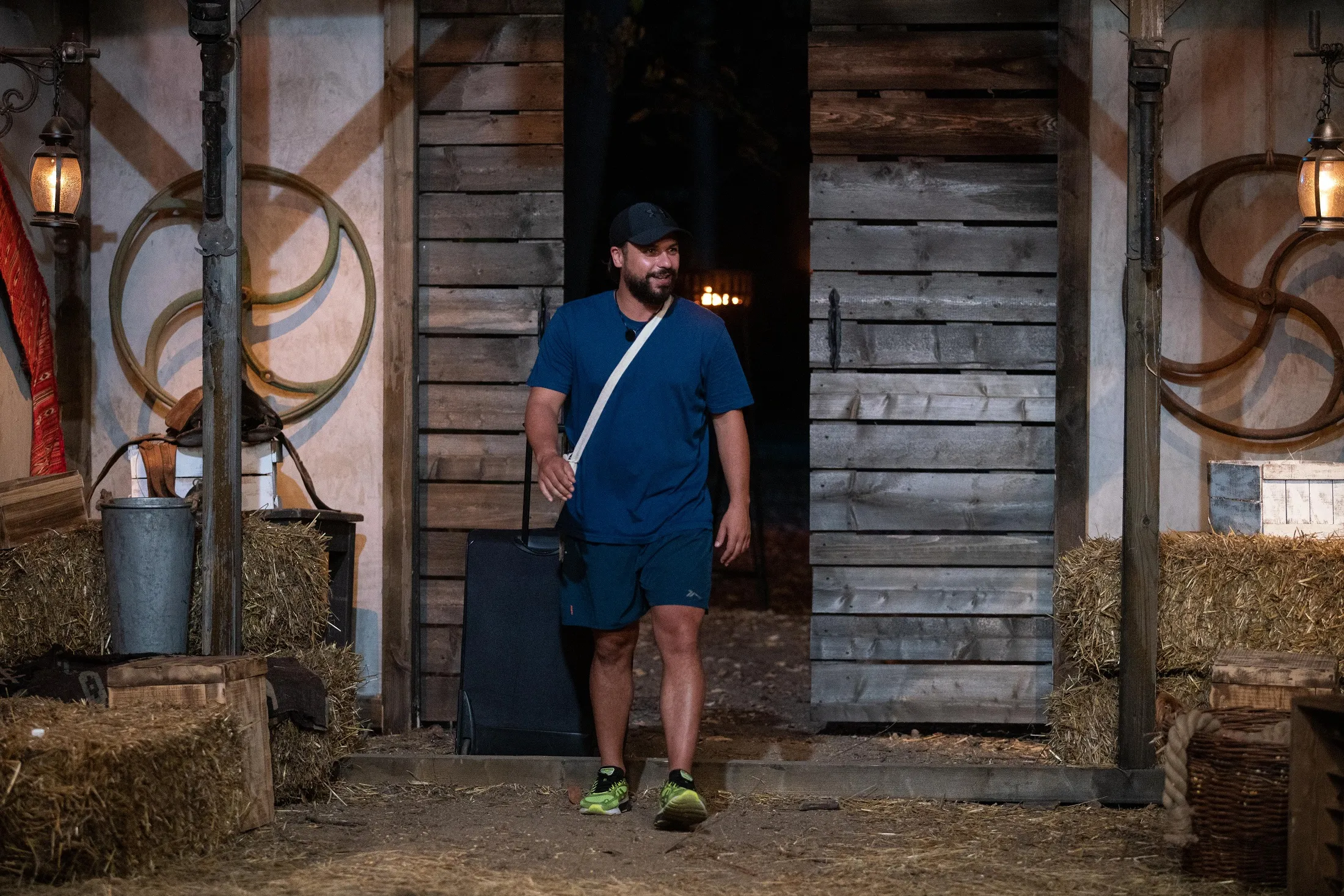 Cel mai așteptat duel de forță a adus două eliminări neașteptate! Augustin Viziru se intoarce in Ferma!