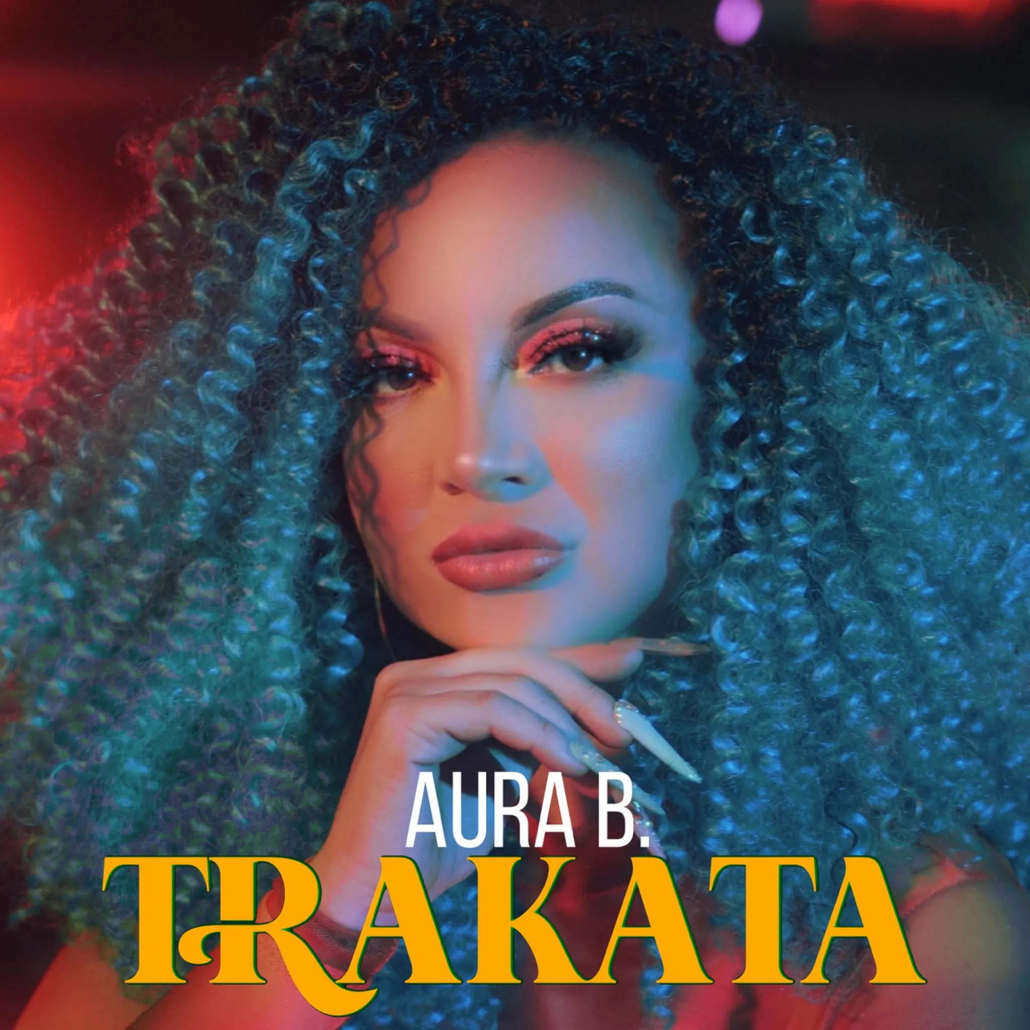 Premieră! Aura B a lansat „Trakata”, o piesă exotică și plină de pasiune
