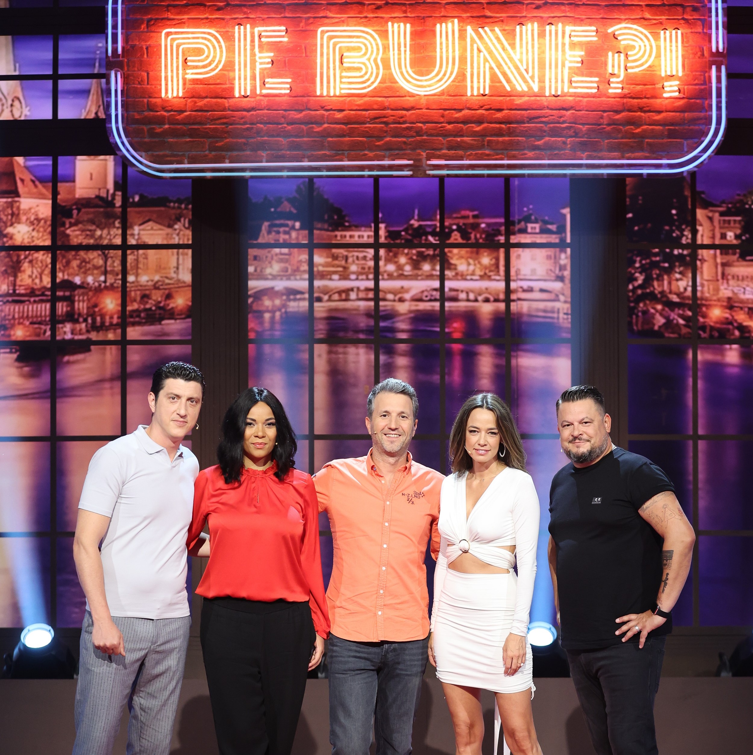 Andreea Raicu și Nadine se luptă în competiția quiz show-ului Pe bune