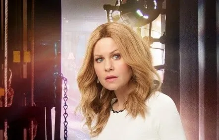 Duminica, 21 martie, Diva difuzeaza „Misterele Aurorei Teagarden: Crimă cu public”