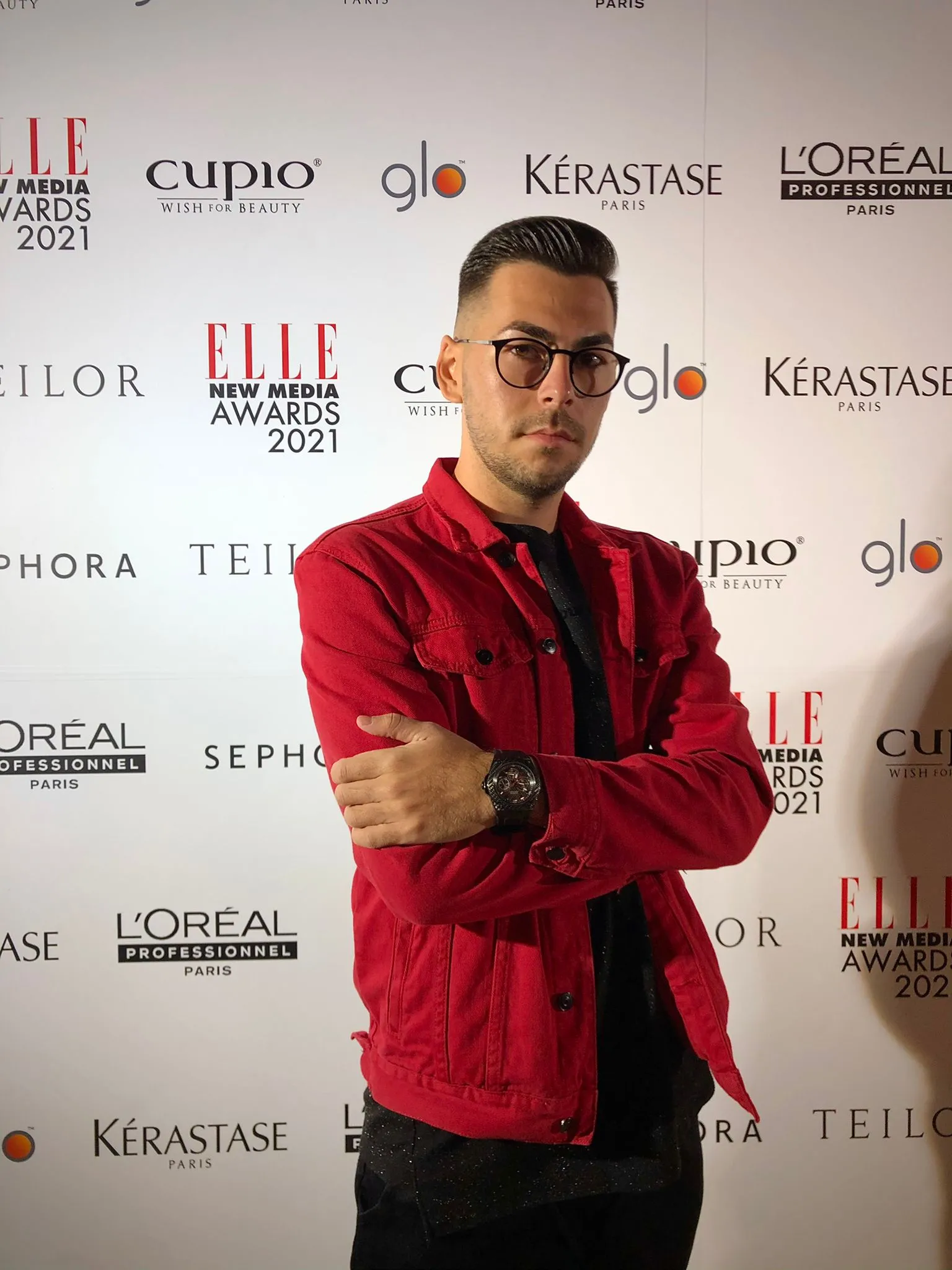 Interviu Dumi: „Iubesc ceea ce fac si nu as renunta la asta pentru cateva zile pe plaja”