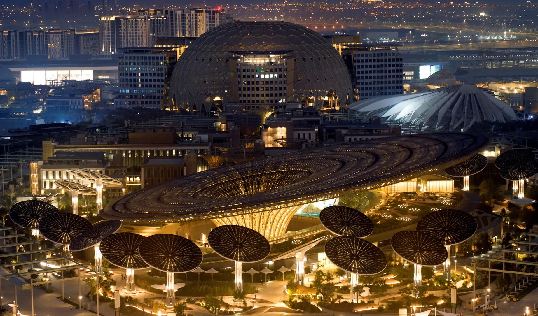 Milioane de vizitatori se vor bucura de Expo2020 din Dubai, atât fizic, cât și online