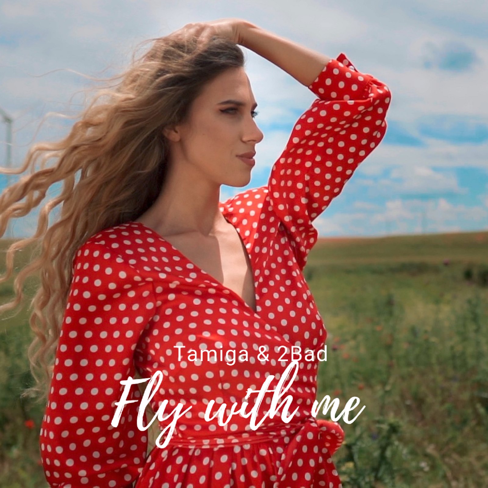 Tamiga & 2Bad au lansat videoclipul piesei „Fly With Me”.
