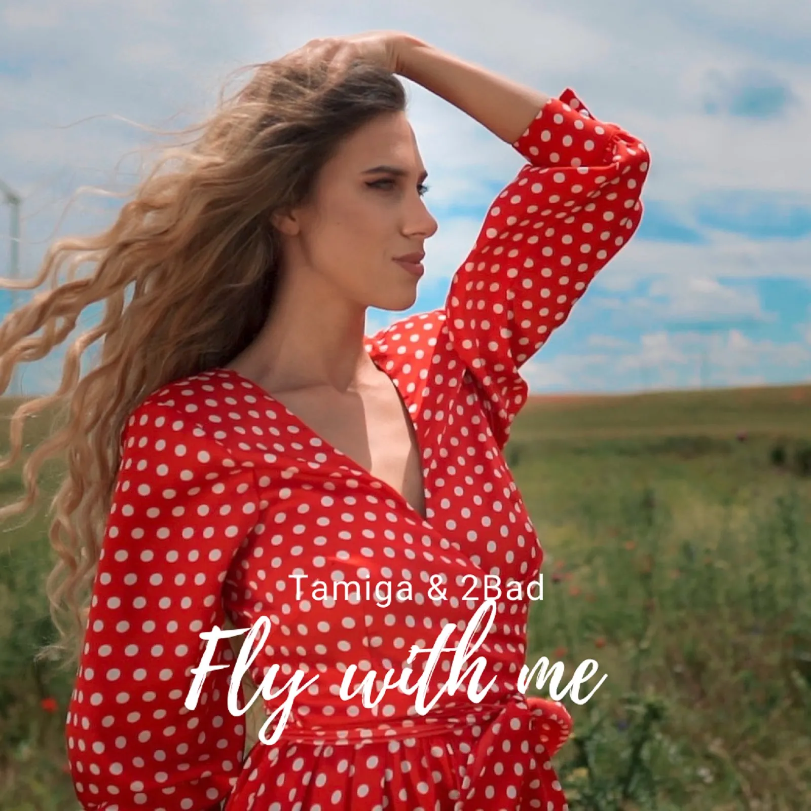 Tamiga & 2Bad au lansat videoclipul piesei „Fly With Me”.