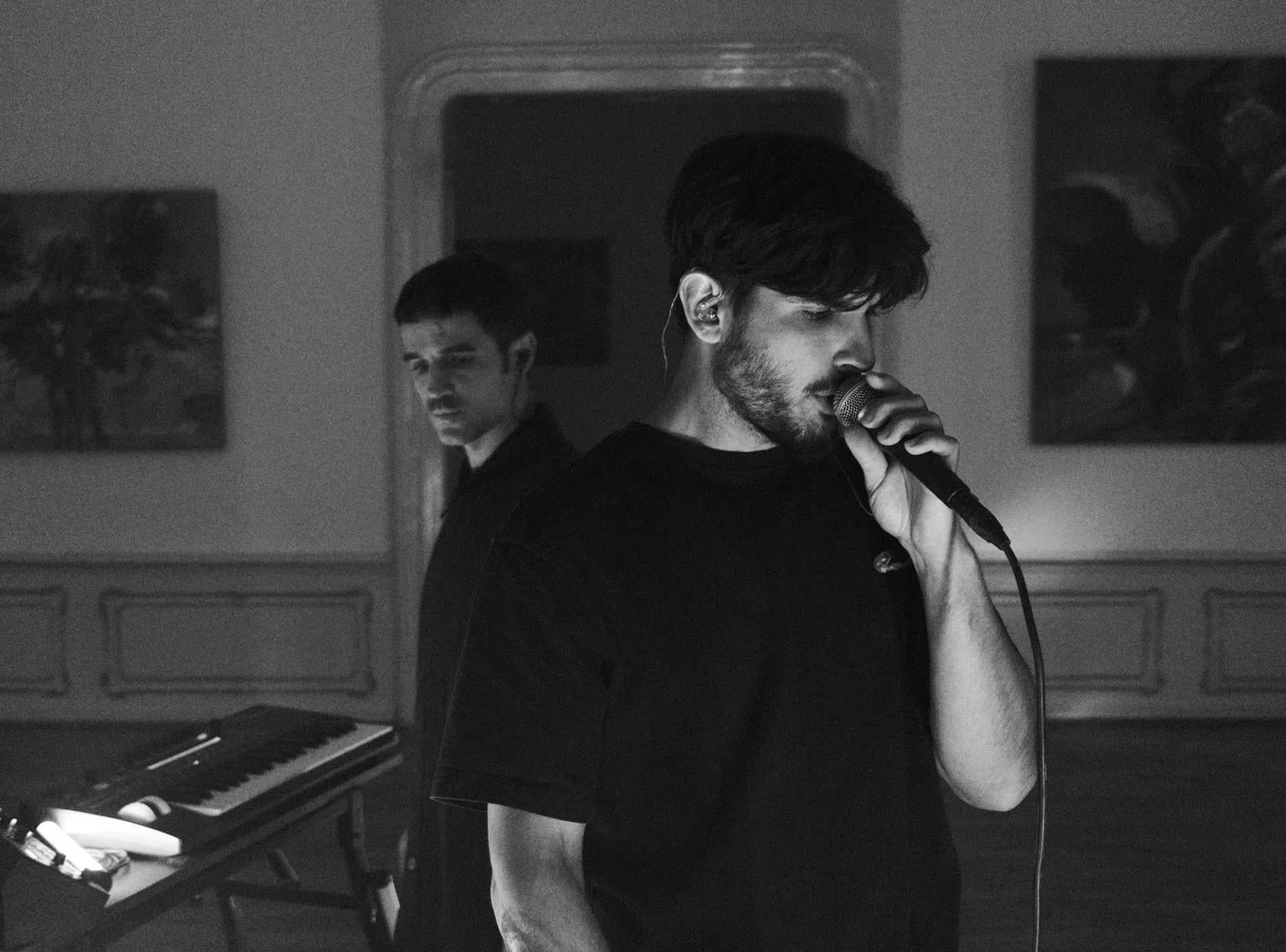 Golan lansează versiunea live a piesei „Bridget” (Live Performance @ Cluj Napoca Art Museum)