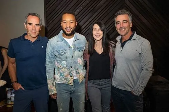 John Legend a semnat un parteneriat muzical cu Universal Music Group