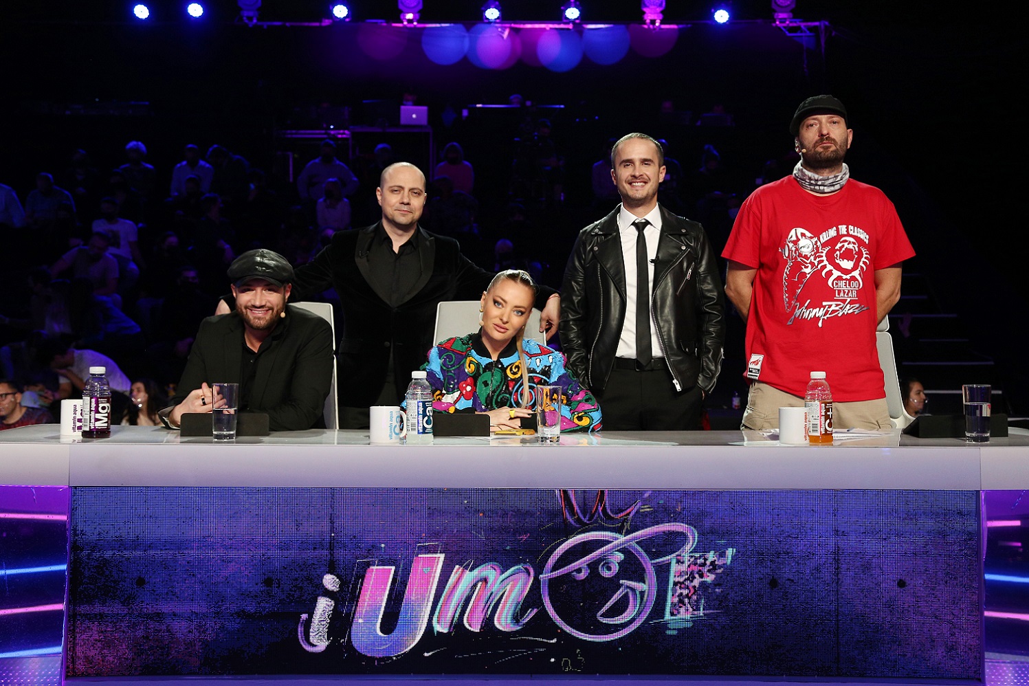11 finaliști vor încerca să câștige iUmor și premiul de 20.000 €, duminică, de la 20:00, la Antena 1