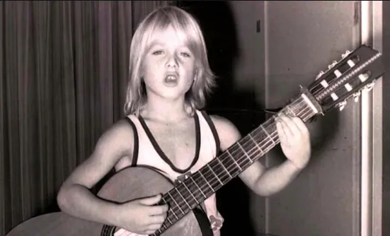 Tăierea moțului lui Keith Urban trebuie văzută ca să fie crezută