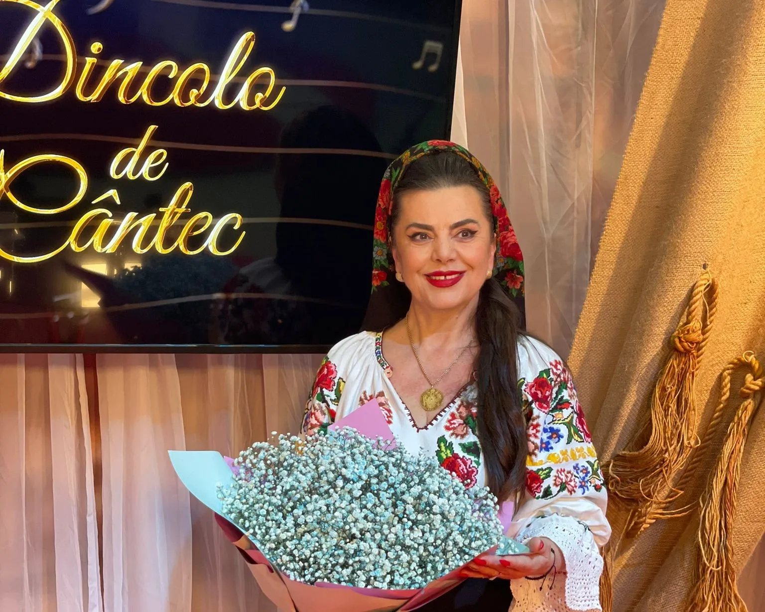Cum arata mama Elenei Gheorghe – Marioara Man Gheorghe isi spune secretele la „Dincolo de cantec”