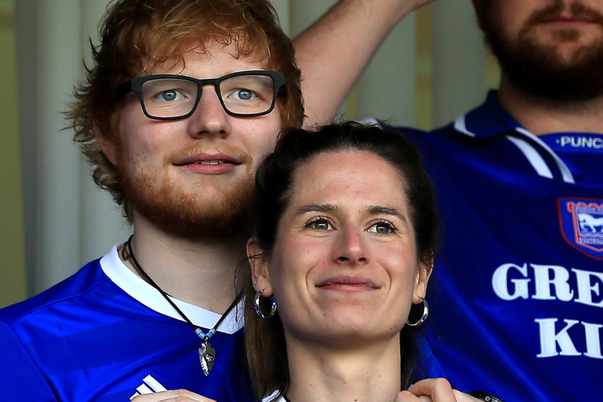 Ed Sheeran a împărtășit o imagine nemaivăzută cu soția și fiica lui, de la aniversarea sa de 30 de ani