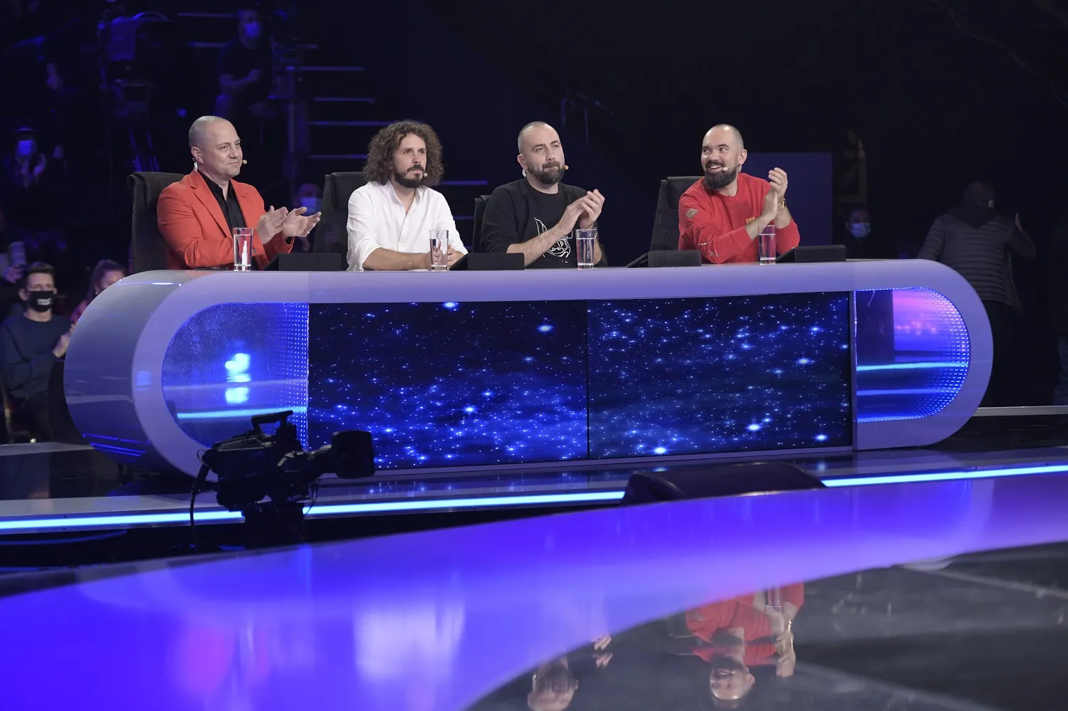 Teo, Vio, Costel și Dan Badea caută viitoarea mare senzație a stand-up-ului românesc