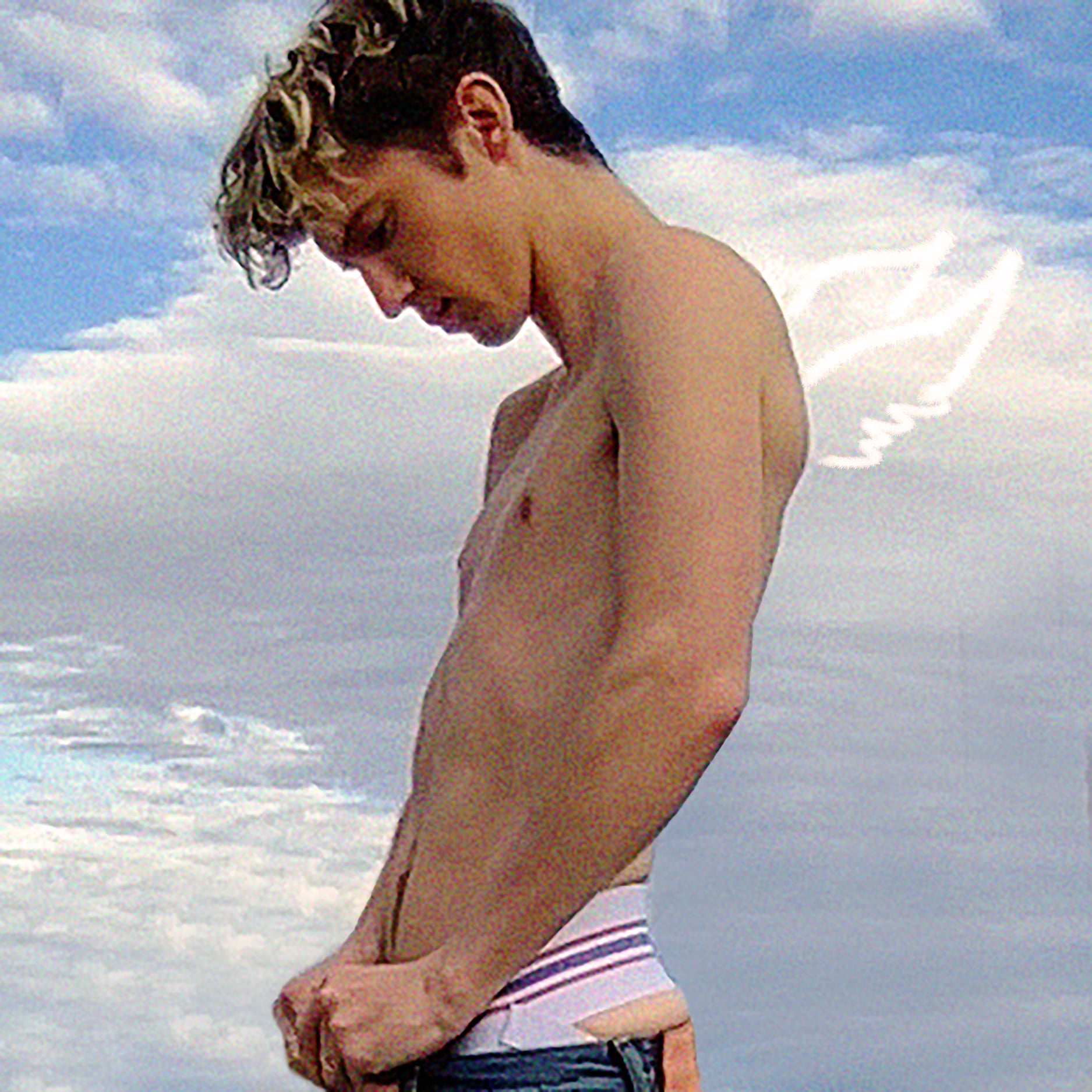 Troye Sivan a lansat noul single “Angel Baby”