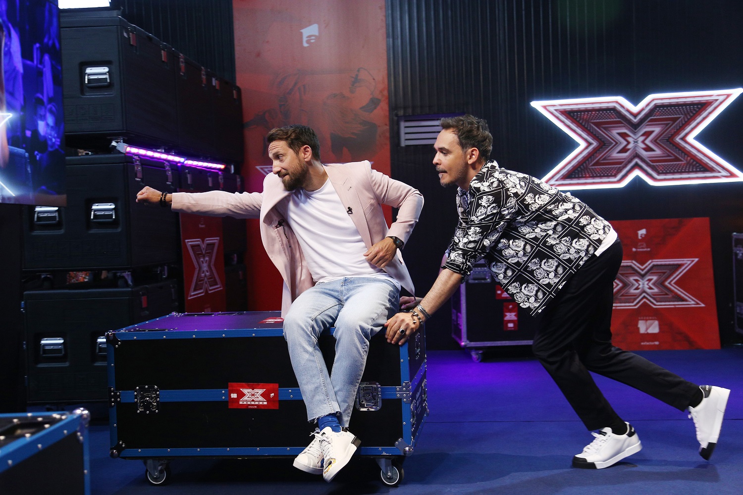 Răzvan și Dani deschid în forță cel de-al zecelea sezon X Factor
