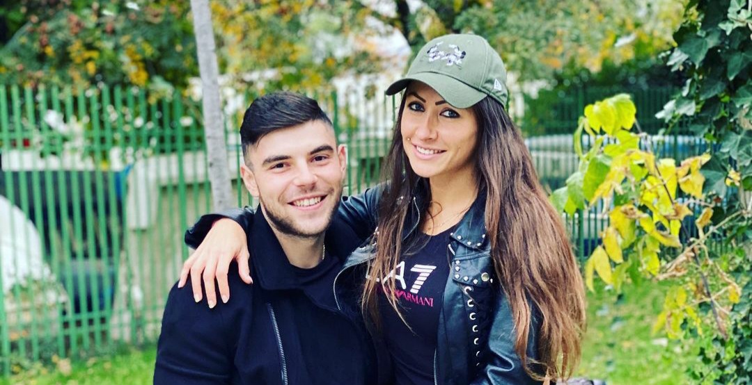 Alex Rosu de la „X Factor” si-a cerut iubita in casatorie de Craciun