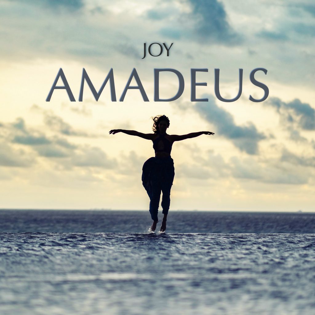 Amadeus lansează un album aniversar, la 20 de ani de la înființare