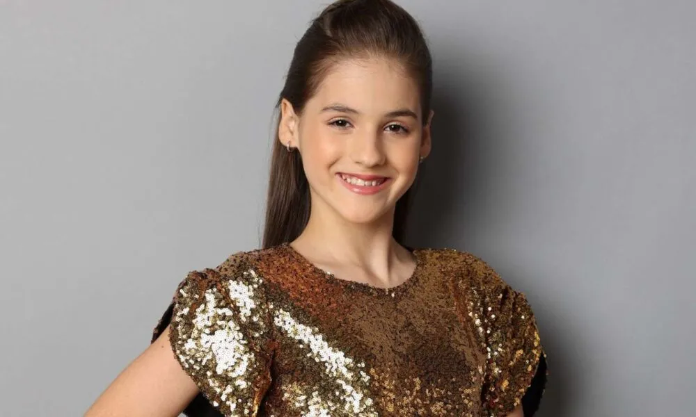 Ana Maria Mărgean, câștigătoarea Românii au talent 2021, joacă rolul principal în spectacolul “Hai Hui printre stele”