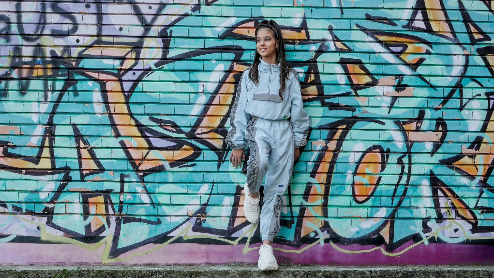 ANNA, debut cu dreptul in showbizul muzical cu piesa „Secretul” la care are si videoclip