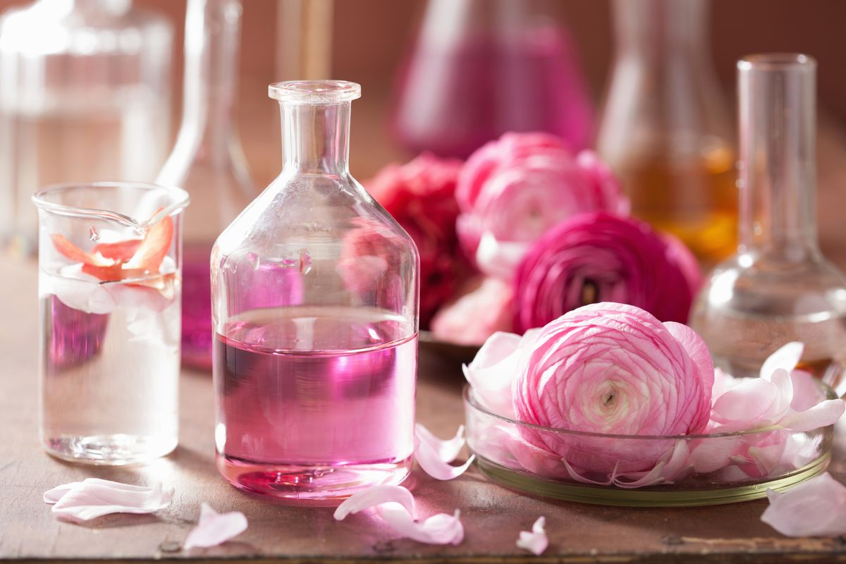 Parfum şi relaxare: aromaterapie la tine acasă