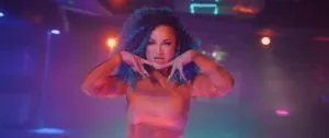 aura-b-are-un-nou-videoclip