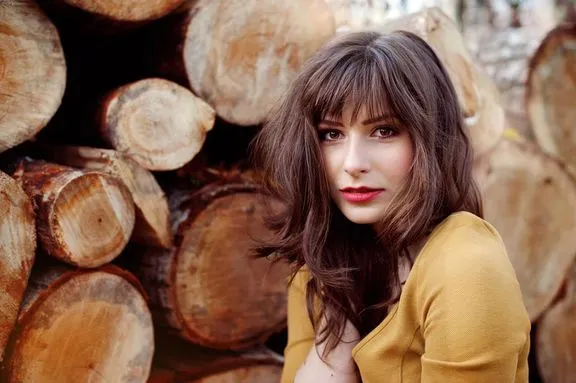 Interviu Bianca Dragomir: „Dupa LaLa Band am revenit pe scena in echipa Loredanei”
