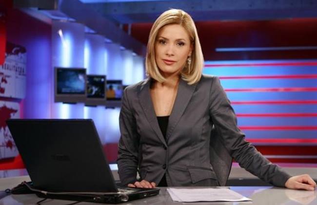 Mihai Răzuș, prezentatorul matinalului TVR, și Dalia Pușcă, fosta vedetă a Tonomatului dp2, din nou colegi