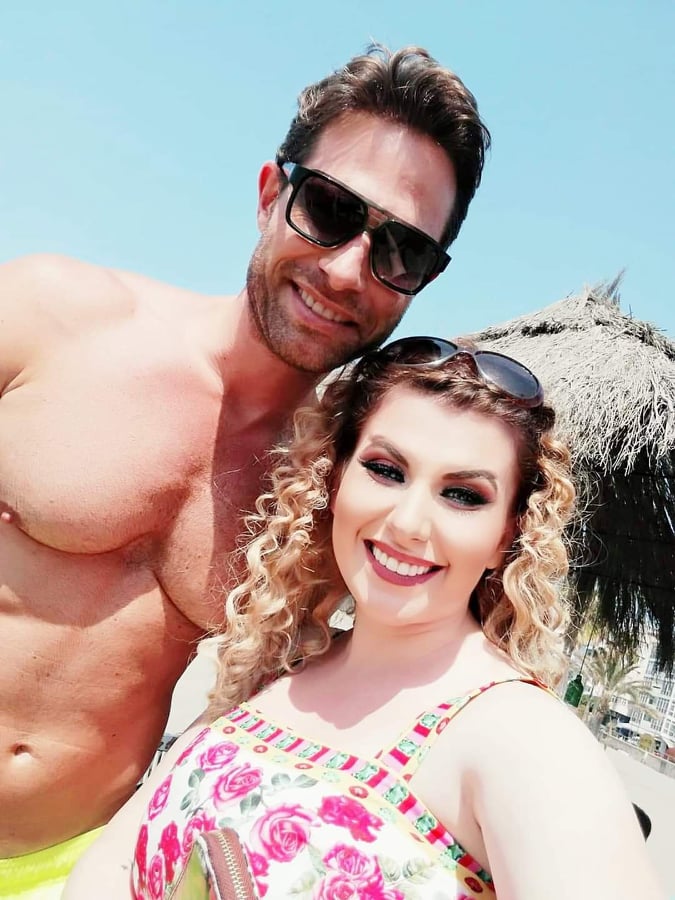 Povestea de prietenie dintre romanca Deni Violeta & Angelique Boyer si Sebastian Rulli