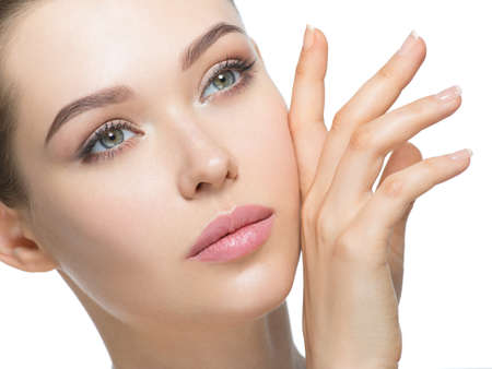 Top 3 cele mai bune BB Creams în 2021