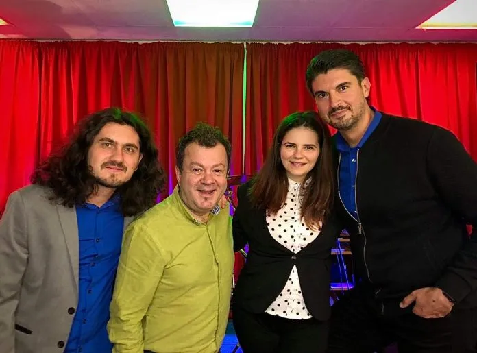 Dupa ce au plecat din Romania acum Dragos Mostenescu si Oliver Popa lucreaza la Londra