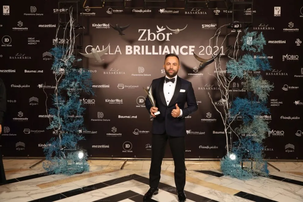EL Radu a fost premiat de Revista “Brilliance Review” din Moldova! Despre ce premiu e vorba?