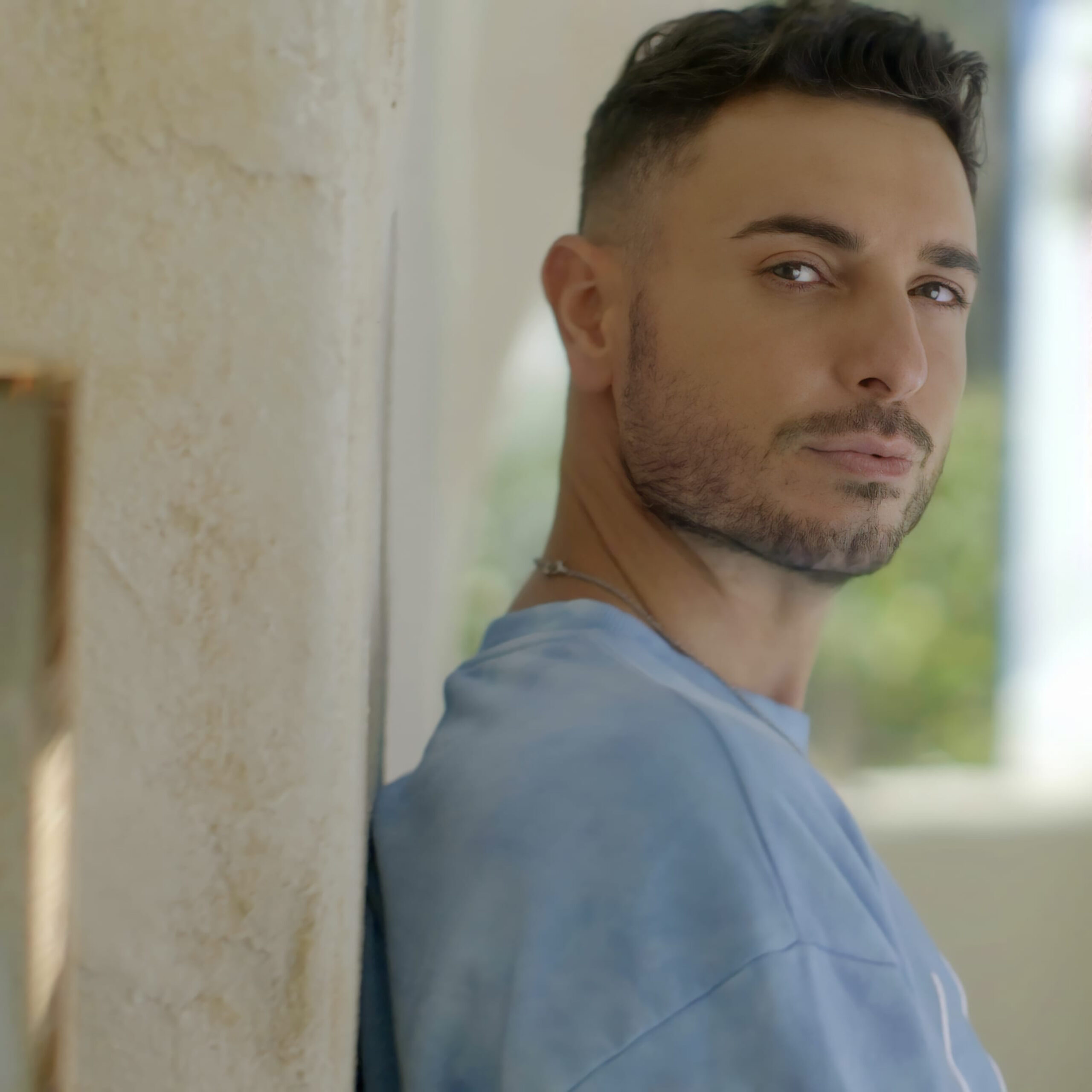 Faydee lansează “Zamaan”, un nou videoclip