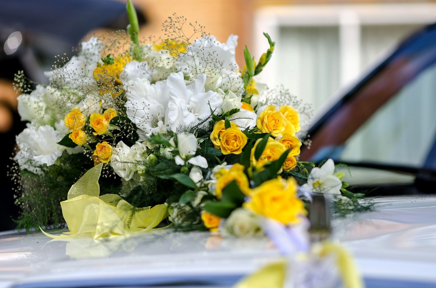Cum alegi aranjamentele florale de nunta, in asa fel incat sa economisesti?