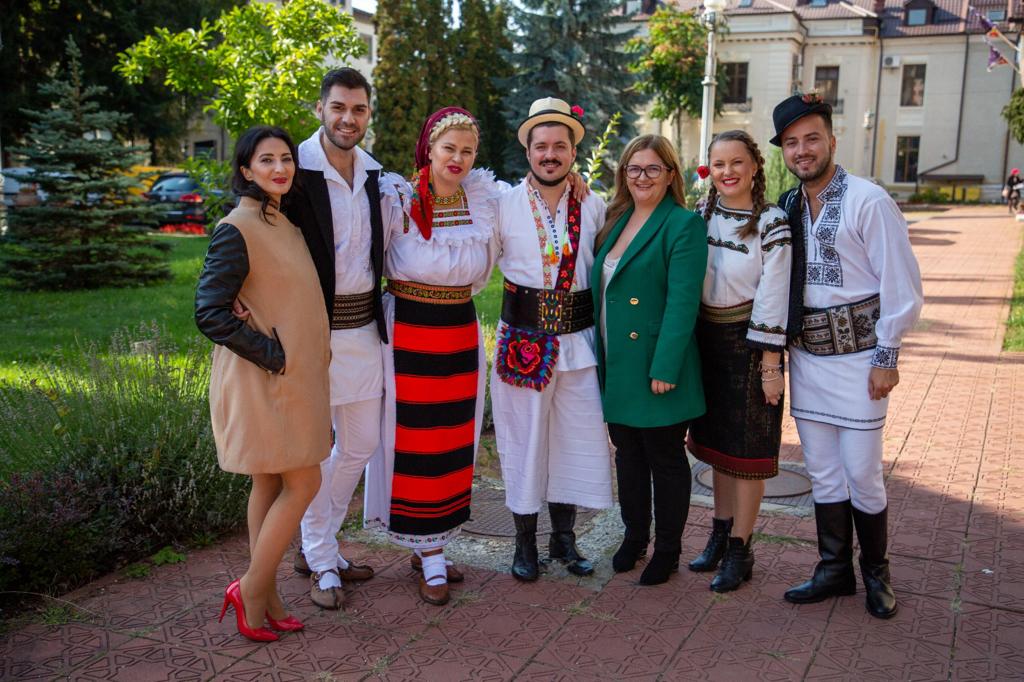 Solistul Gabriel Dumitru intre concertele din tara si turneul din SUA