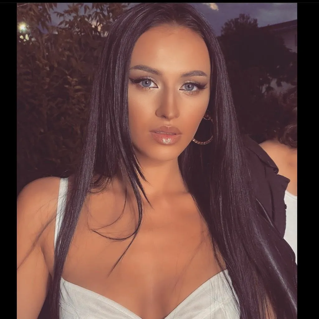 Gabriella Nastas a lansat videoclipul piesei „Iartă-mă”!