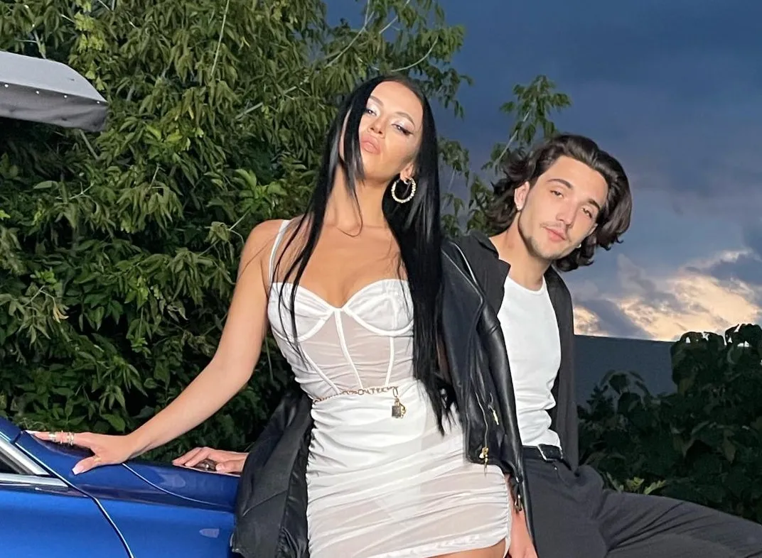 Cum si-a descoperit Gabriella Nastas talentul muzical. De unde vine solista si ce studii are?