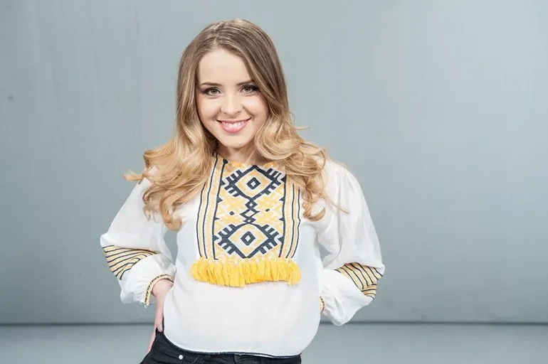 Interviu Ilinca: „In izolare am descoperit ca ma linisteste foarte mult sa pictez!”