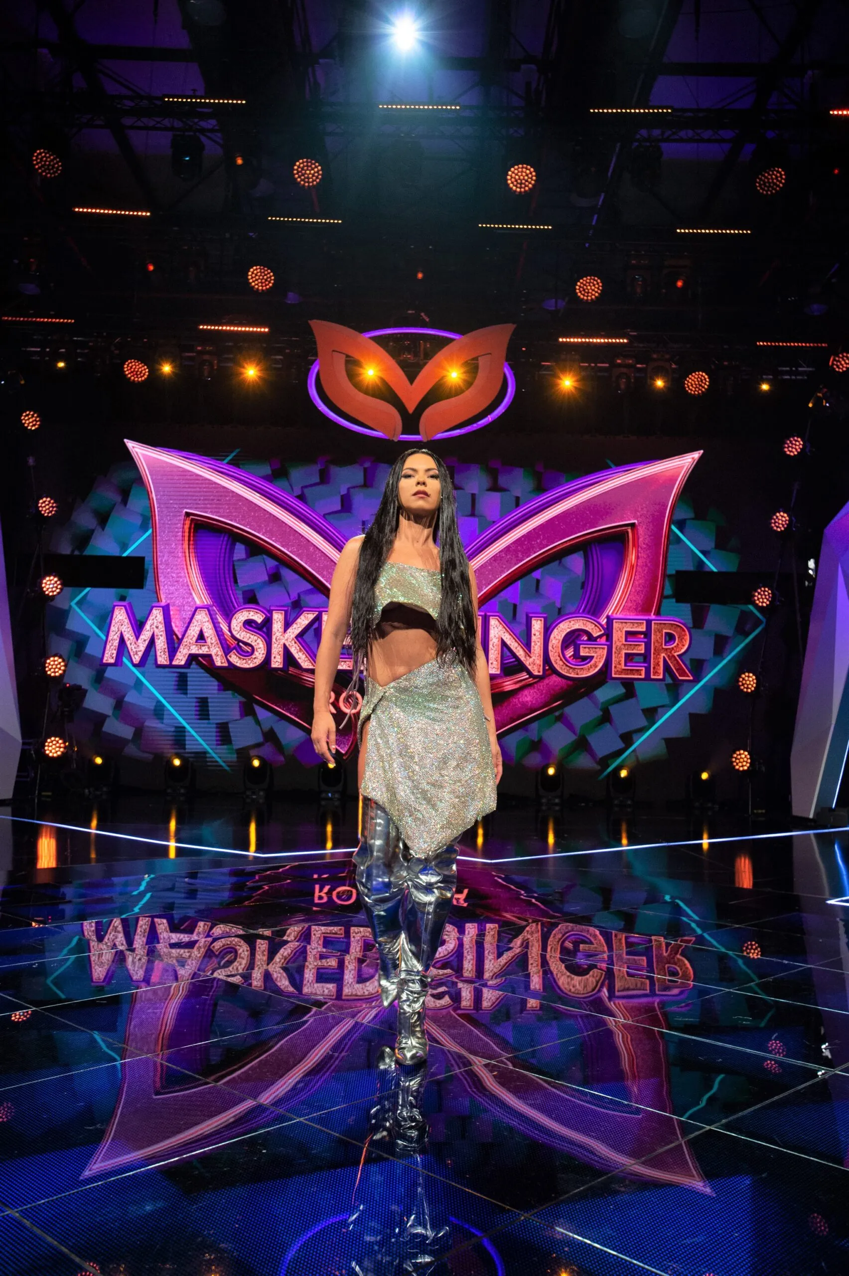 Mihaela Radulescu si INNA intra in rolul de detectivi Masked Singer Romania