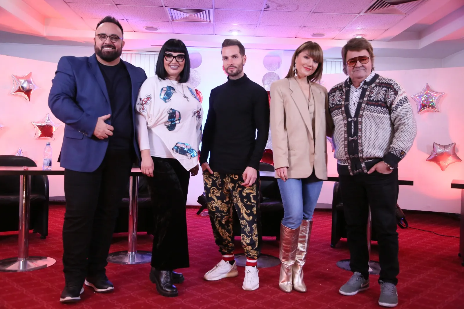 Compozitori și interpreți din 16 țări concurează în semifinala Eurovision România