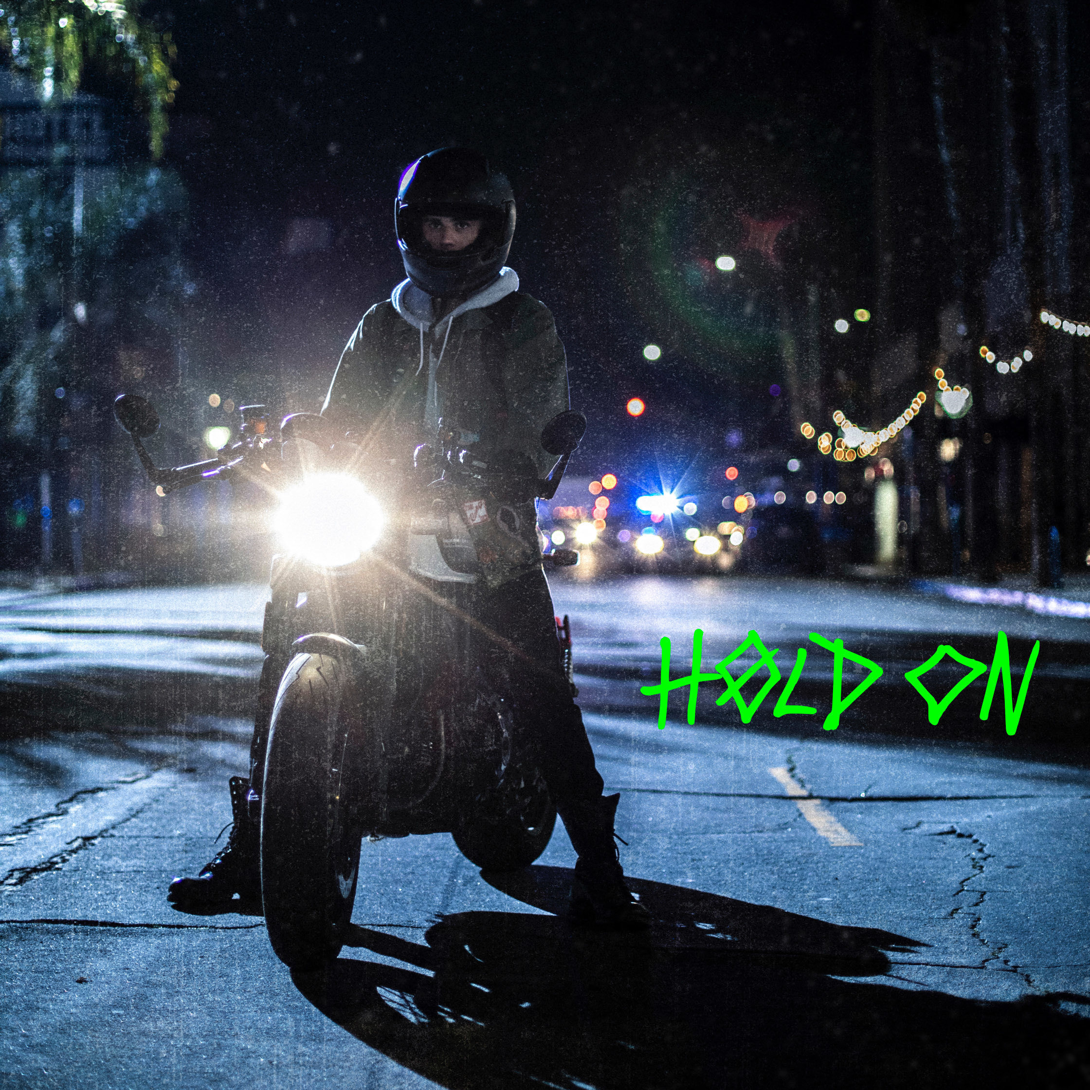 Justin Bieber are o noua surpriza pentru fani si a lansat single-ul „Hold On”