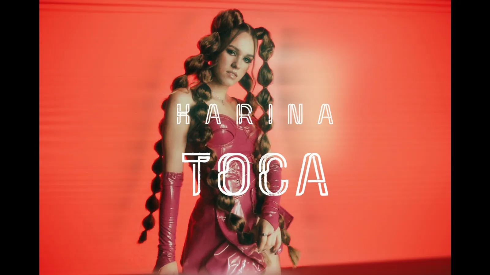 Karina a lansat videoclipul piesei “Toca”