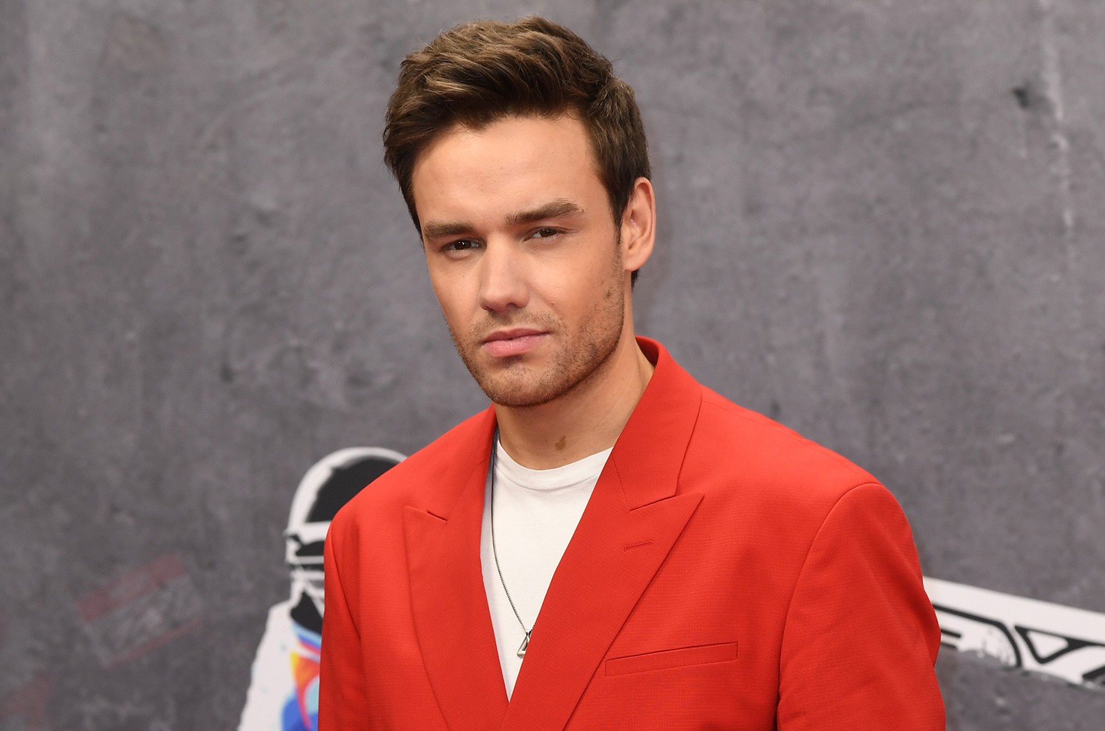 Liam Payne este testat pentru COVID-19 înainte de fiecare vizită la fiul său