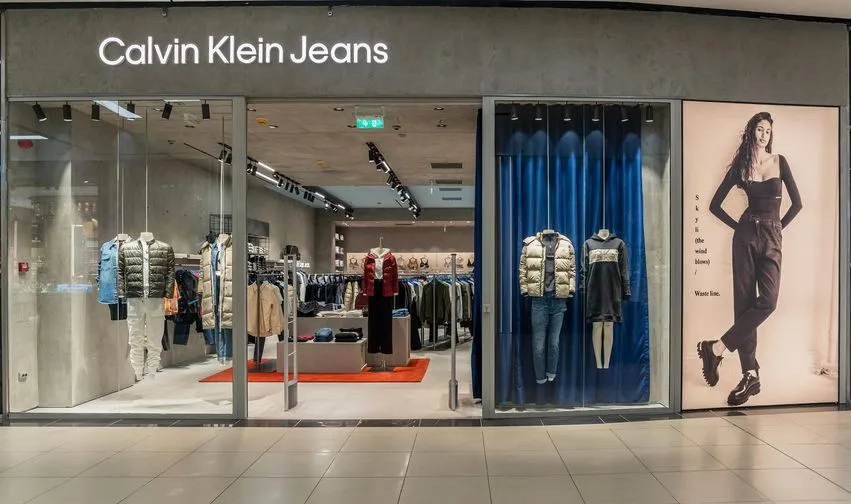Surprize de la Calvin Klein – s-a deschis un nou magazin! Vedeti unde!