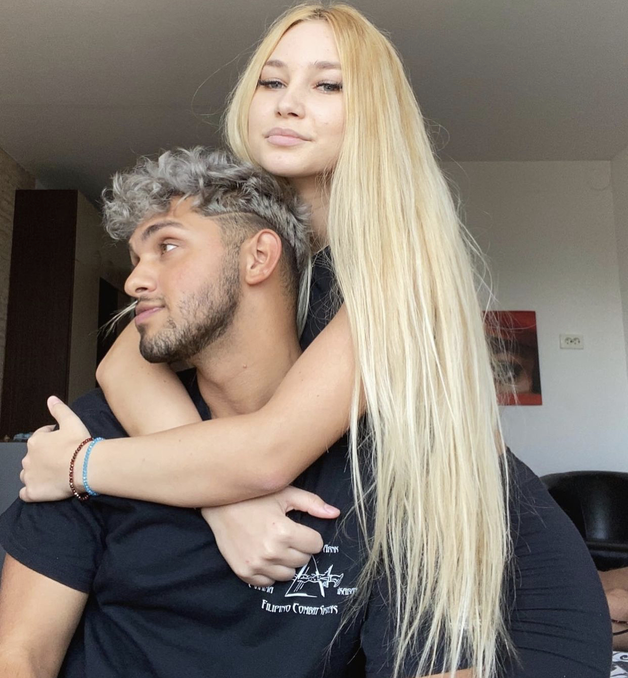 Marius Elisei și Alexandra Florentina sunt cei doi TikTokeri care se alătură hub-ului de creativi TRU