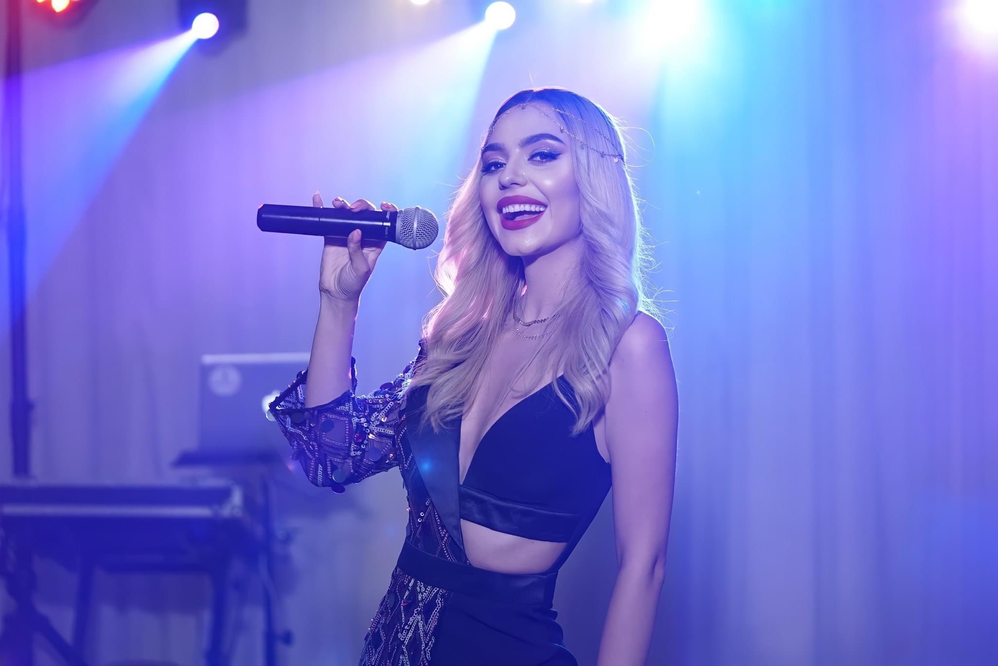 Nadina lanseaza videoclipul piesei “Mi-e dor de tine”