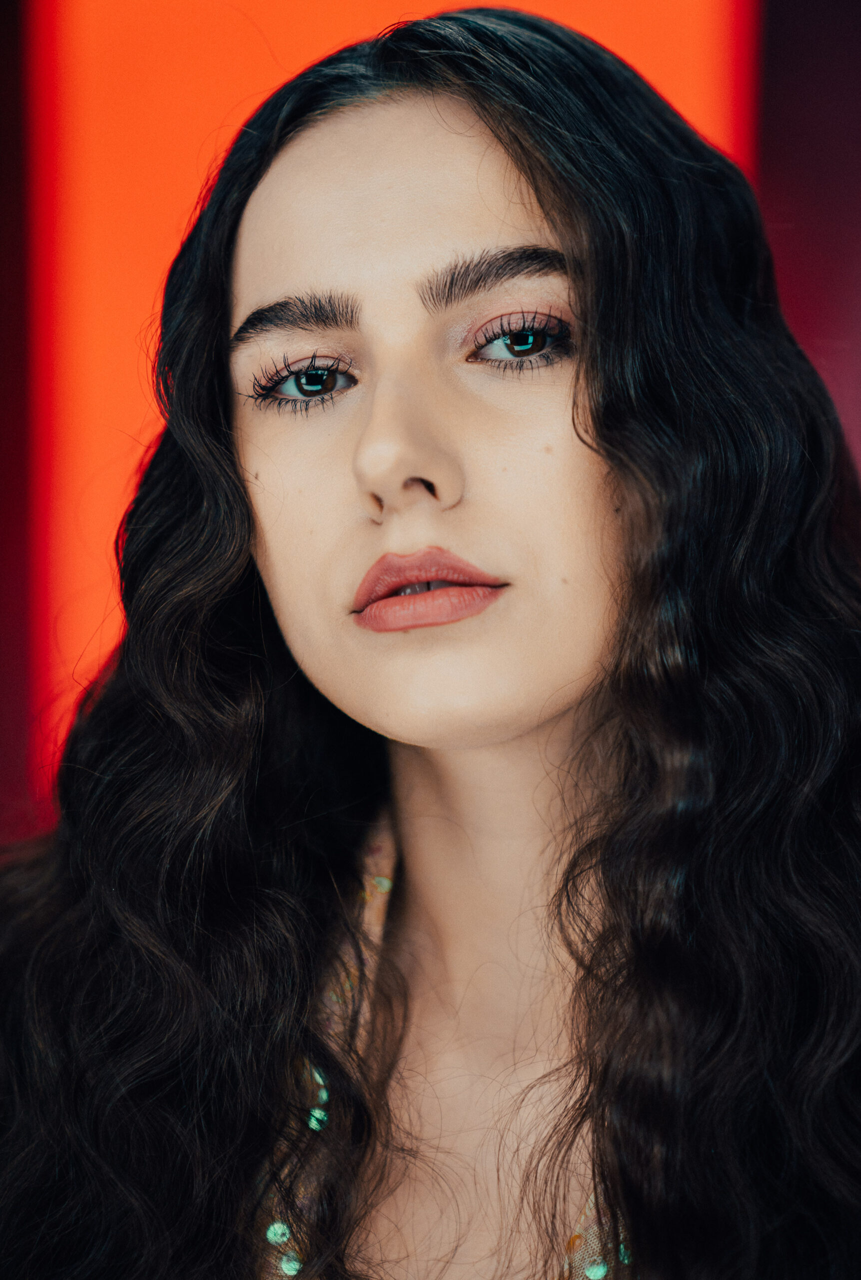 Global Records prezintă o nouă artistă în portofoliul său, Nalani!
