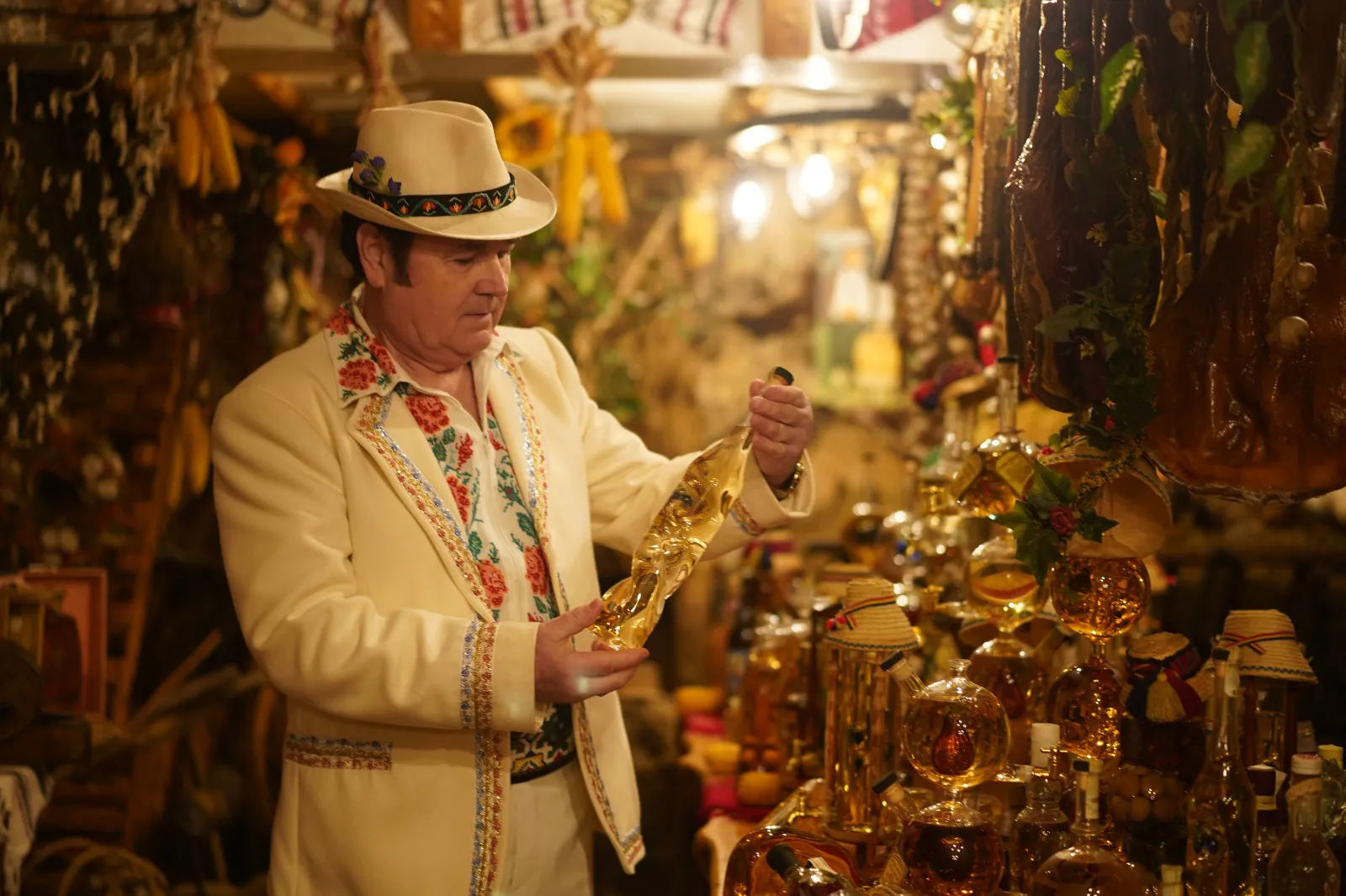 Nelu Vlad de la Azur, detalii inedite despre noul album lansat de Ziua Nationala
