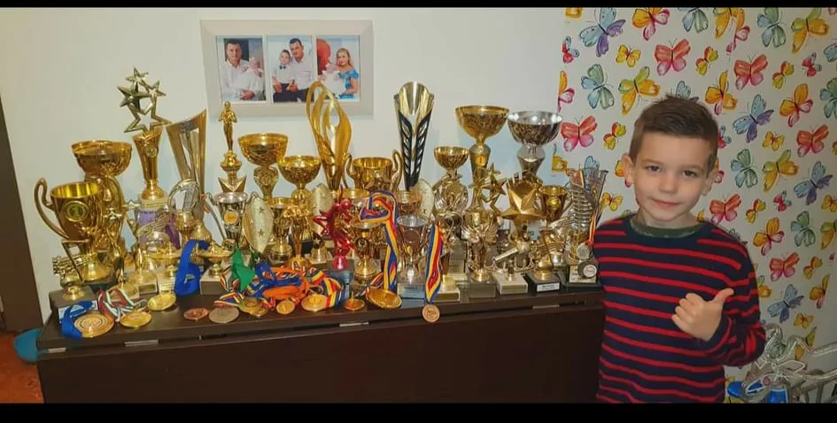 Nikolas Adrian Ghiorghiu a castigat 140 de diplome, 125 trofee si 30 de medalii in cei 7 ani de viata
