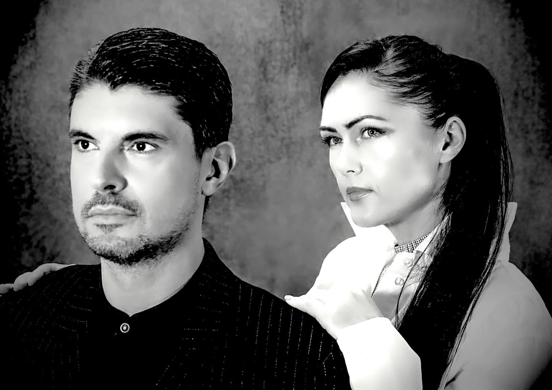 Oliver & Natalia au lansat piesa „Проститься”(ADIO).