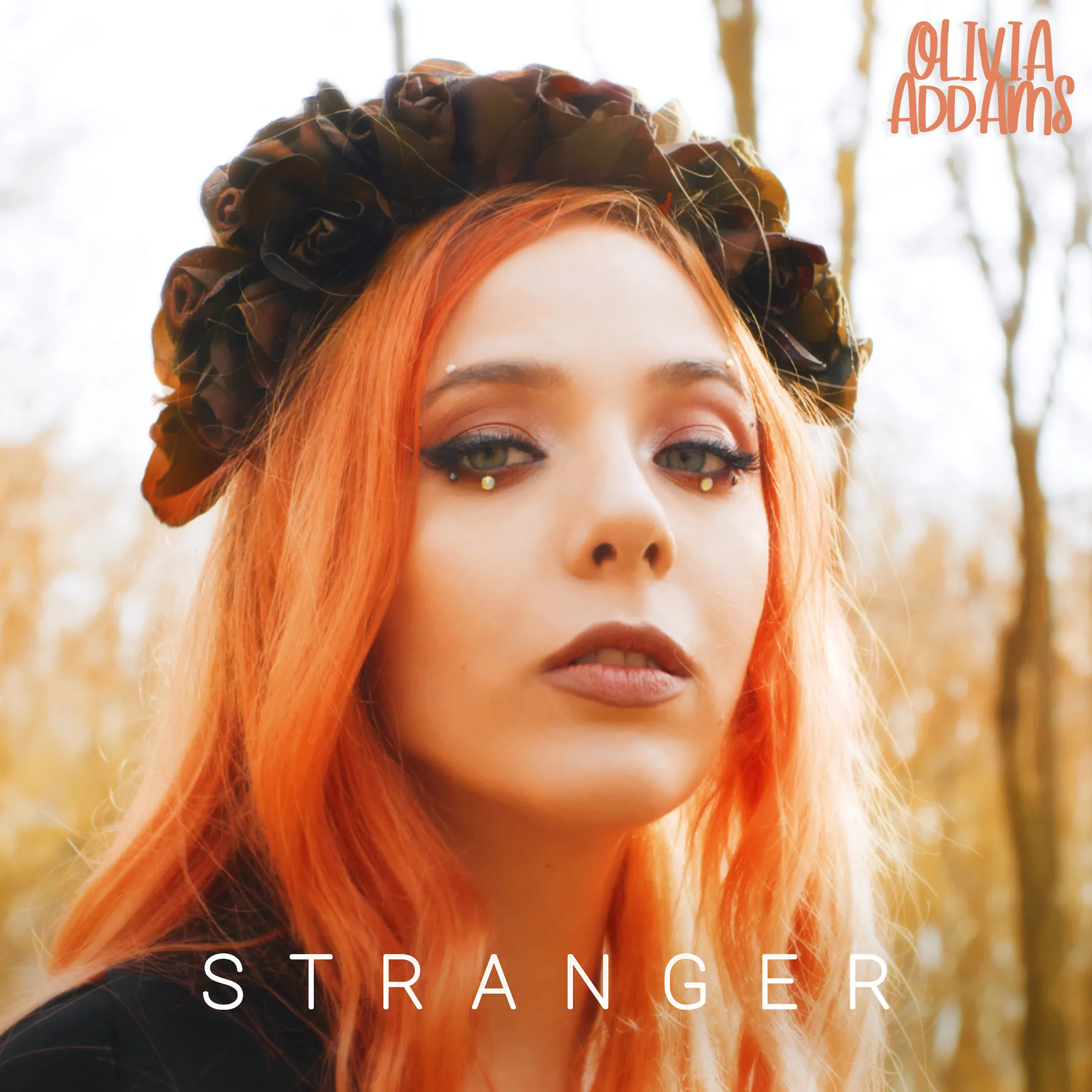 Olivia Addams revine cu un nou single, Stranger, și o nouă poveste puternică, inspirată din relațiile sale